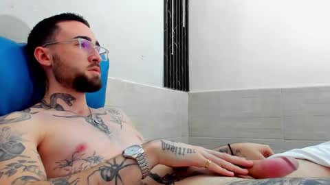 LUKE online show from February 14, 2:02 pm