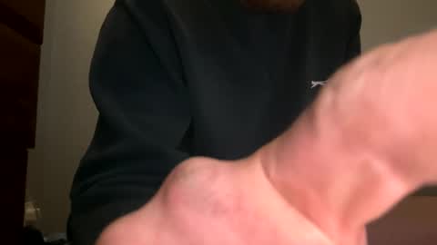 lukeeeeey96 online show from December 10, 1:18 am