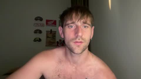 MR. Luke Gunn online show from April 9, 11:33 pm