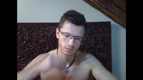 Andrew independent model 2000-0000 CET daily online show from December 22, 8:39 pm