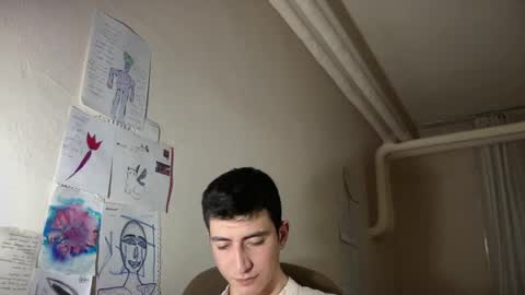 LunaPica online show from April 27, 6:13 pm