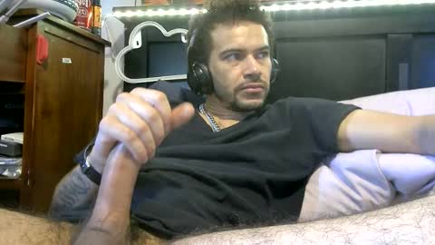 lurkus online show from June 22, 4:11 pm