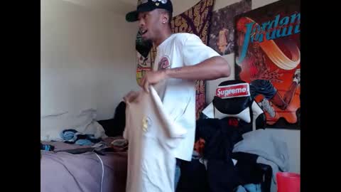 LUST online show from December 23, 7:30 pm