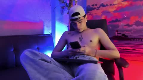 luuck online show from February 15, 7:51 am