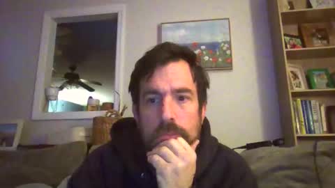 Luv2likslit online show from January 18, 11:56 am