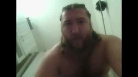 luvmesluts online show from September 18, 12:18 pm