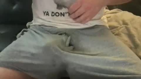 lvernon805 online show from January 9, 9:59 am