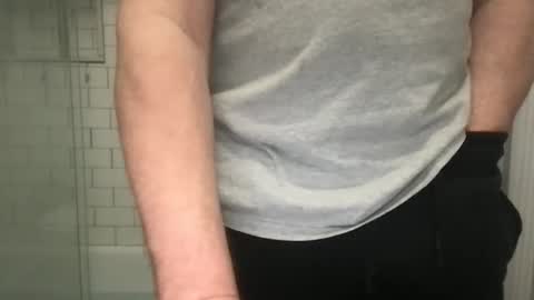 lvguynextdoor440656 online show from February 8, 2:06 am