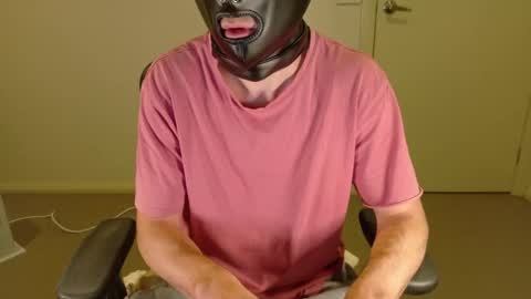 lxgxnd99 online show from April 24, 2:41 pm