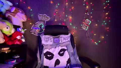 lxrdhxkvgemvsterjuice online show from July 11, 11:51 pm