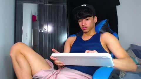 Lyam online show from February 24, 7:47 pm