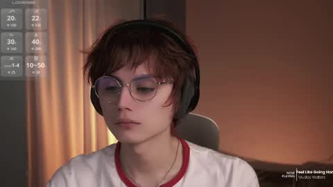 Lyodass online show from May 26, 1:12 am