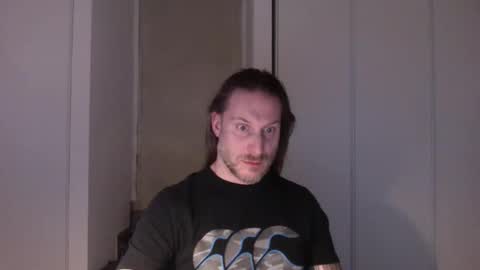 m4rduk online show from December 1, 2:42 pm