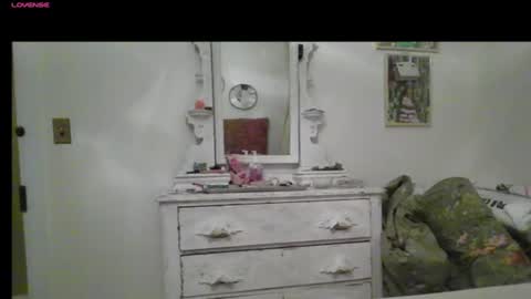 m54whrdn online show from January 12, 2:24 am