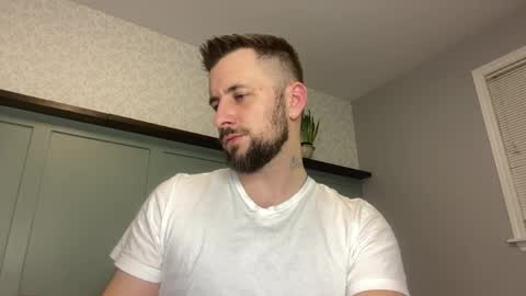 m_stephen online show from March 30, 3:18 am