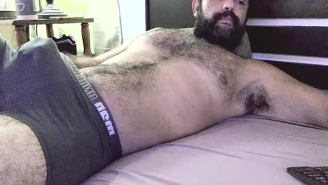 machoathome online show from February 17, 7:31 pm