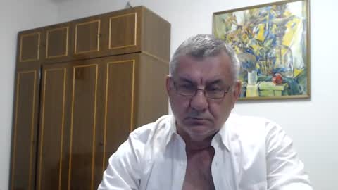 Macho online show from July 3, 7:18 pm