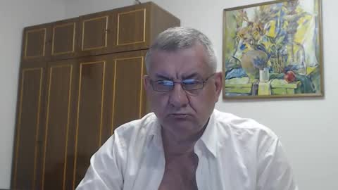 Macho online show from April 8, 6:16 pm