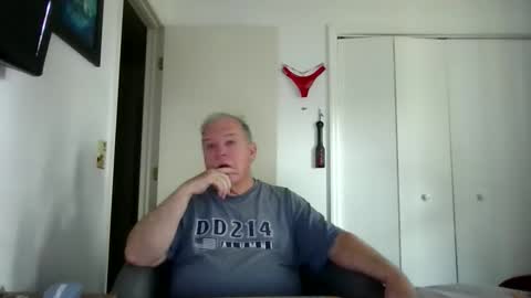 mackdocc001 online show from March 21, 1:26 pm