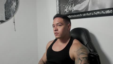 Snapshot of maddox_santana chatting on February 8, 12:28 am Maddox Santana online show from February 8, 12:28 am