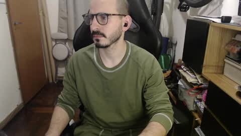 Peter online show from May 11, 5:42 am
