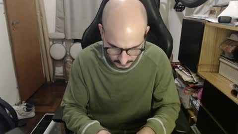 Peter online show from May 13, 5:15 am
