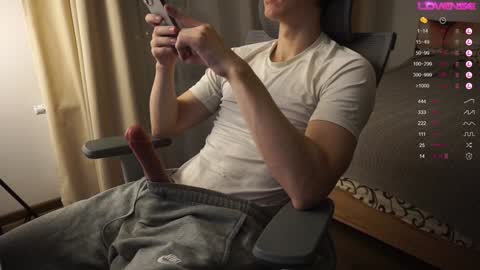 Mike XMaestro 3369 online show from December 4, 3:21 pm