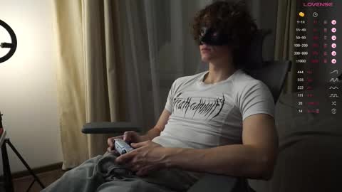 Mike XMaestro 3369 online show from November 19, 10:53 pm