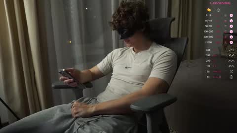 Mike XMaestro 3369 online show from September 28, 7:34 pm