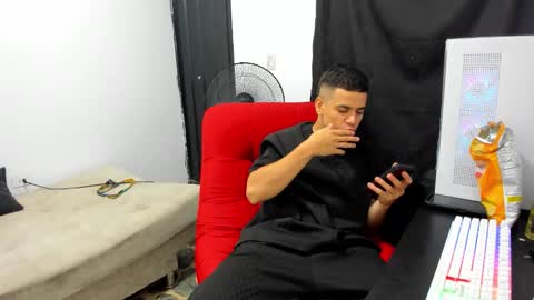 RONALD online show from February 9, 1:21 am