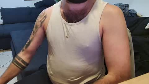 maialinofriuli online show from January 17, 1:19 am