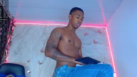 maicoljorda1 online show from November 15, 1:35 pm