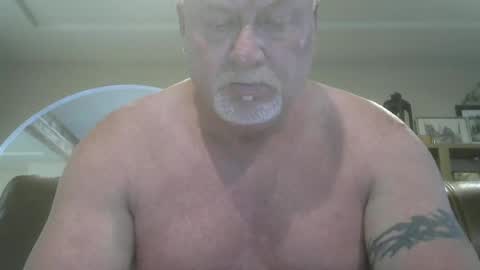makinit0808 online show from June 17, 4:20 pm