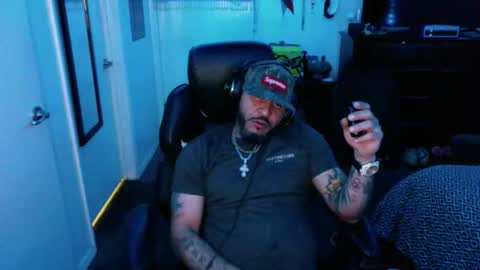 malafe10inch online show from April 3, 7:49 am