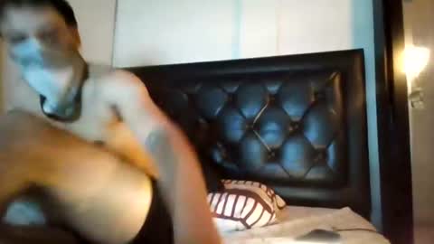 malekthick online show from June 18, 8:36 pm