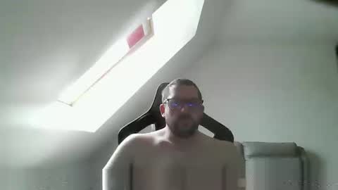 breton online show from October 29, 10:18 am