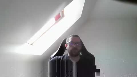 breton online show from March 15, 2:45 pm