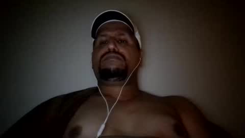 Man new online show from January 5, 10:29 pm