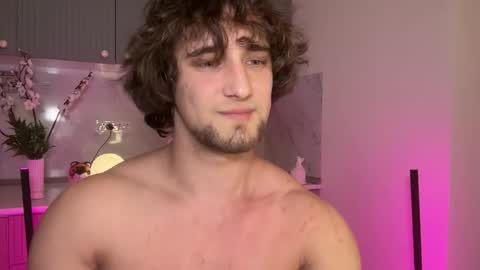 manolein online show from November 29, 7:05 pm