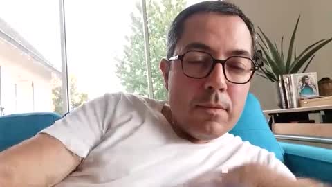 Snapshot of manu5933 chatting on October 13, 12:33 pm manu5933 online show from October 13, 12:33 pm