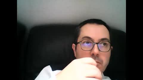 Snapshot of manu5933 chatting on January 24, 11:37 am manu5933 online show from January 24, 11:37 am