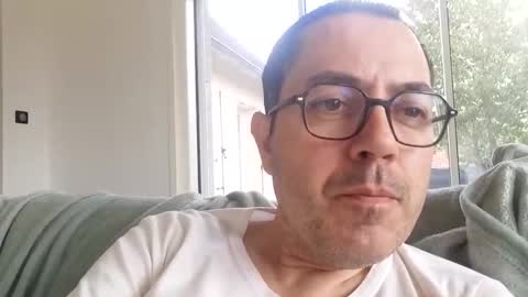 Snapshot of manu5933 chatting on October 21, 10:29 am manu5933 online show from October 21, 10:29 am