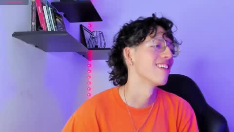 Manuel online show from January 19, 7:47 pm