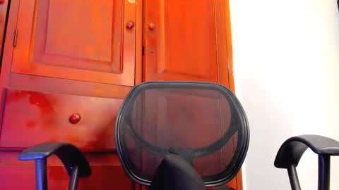 Manuel online show from October 23, 2:26 am