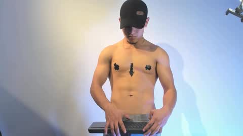 Manuel online show from September 15, 7:26 pm