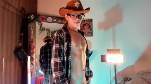 mar_alexis online show from September 30, 1:01 am