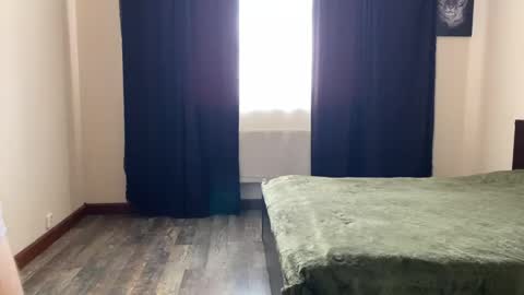 alex marvelxx online show from April 4, 6:54 am