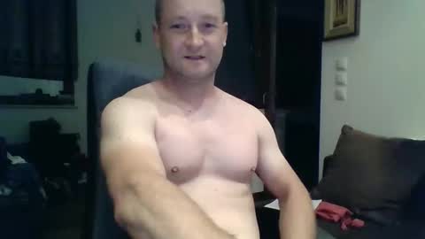 marcin19cm92 online show from June 1, 9:48 pm