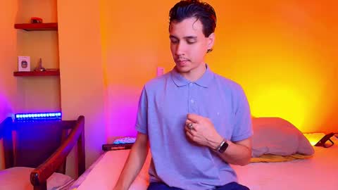 Marcus Hanks online show from September 20, 5:51 am