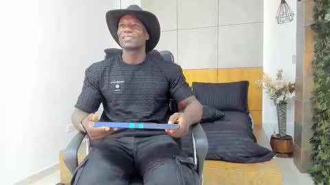 Marcusssss online show from February 27, 12:17 pm